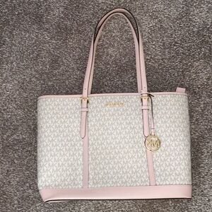 Michael kors pink and white tote bag like new
